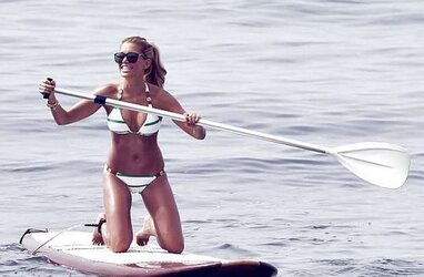 Sylvie van der Vaart - steaming holiday photos and other