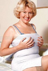 Wonderful alluring mesmirizing overwhelming mature queen