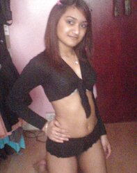 Desi hoe from london