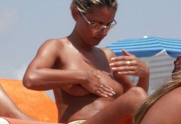 Uber-Cute mature ash-blonde