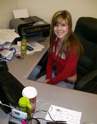 Canadian Teenager deepthroats little schlong