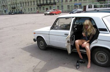 No Thong In The Car