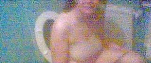 Wild Teenager gargle and display