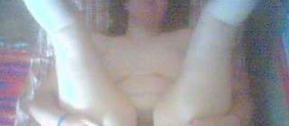 Wild Teenager gargle and display