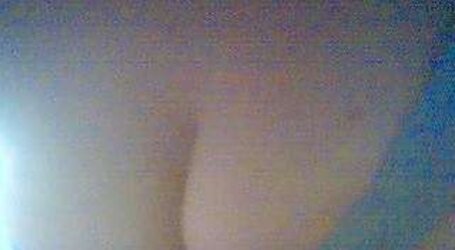 Wild Teenager gargle and display