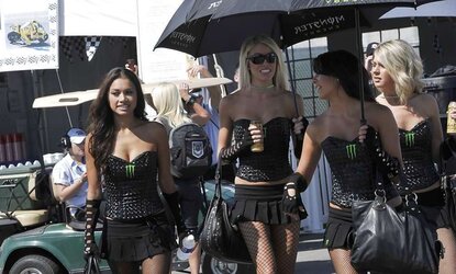 El duro mundo del motor y sus chicas