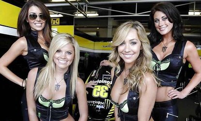 El duro mundo del motor y sus chicas