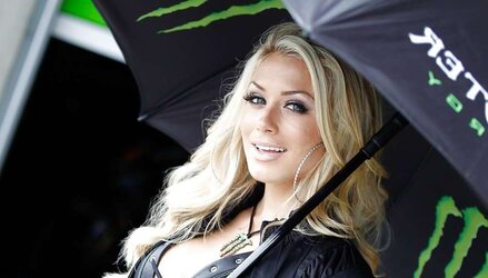 El duro mundo del motor y sus chicas