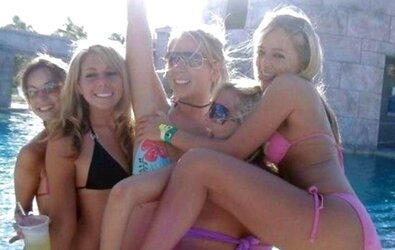 Beach Honeys are so STEAMING