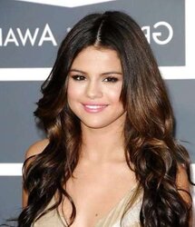 Selena gomez