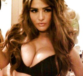 Facebook Stunners