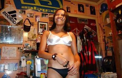 SUPER SCORCHING LATINA