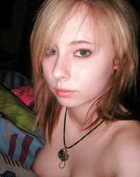 The Sweetheart of Fledgling Teenager Blond