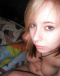 The Sweetheart of Fledgling Teenager Blond