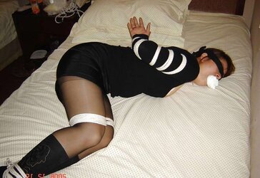 Jaw-Dropping Restrain Bondage Erotica By twistedworlds