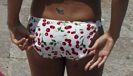 Gemma Atkinson Swimsuit Candids at Pool in Miami
