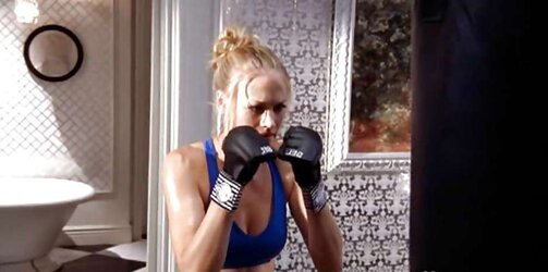 Yvonne Strahovski