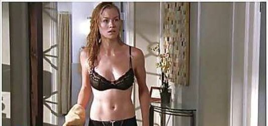 Yvonne Strahovski