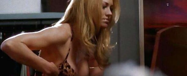 Yvonne Strahovski