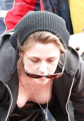 Celebrity Pokies Oops Upskirt Naked
