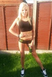 Dogging stunners plumper