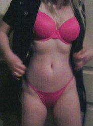 Dogging stunners plumper