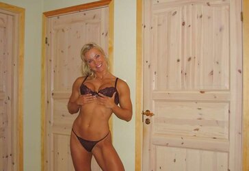 super-fucking-hot Sporty Mummy pt