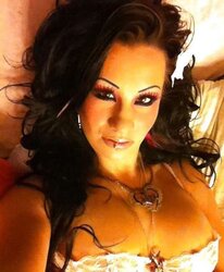 Simone DanaLustrous-Naughty Queen
