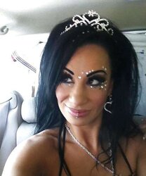 Simone DanaLustrous-Naughty Queen