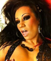Simone DanaLustrous-Naughty Queen