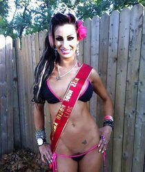 Simone DanaLustrous-Naughty Queen