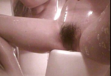 Japan Voyeur switching shower