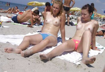 OH I DO LIKE TO BE BESIDE THE SEASIDE!