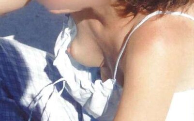 Some Damsels Downblouse pics
