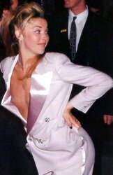Some Damsels Downblouse pics