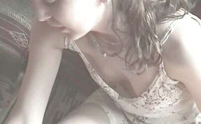 Some Damsels Downblouse pics