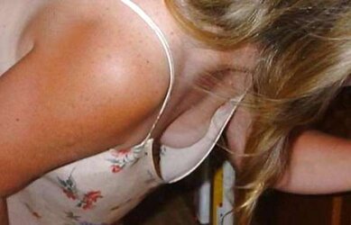 Some Damsels Downblouse pics