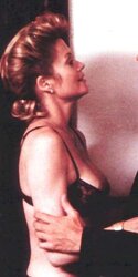 Some Damsels Downblouse pics