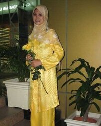 Super-Hot malay moms