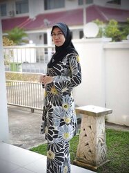 Super-Hot malay moms