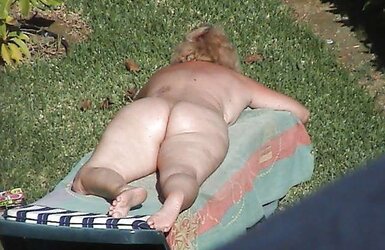 Mature Woman Nudists