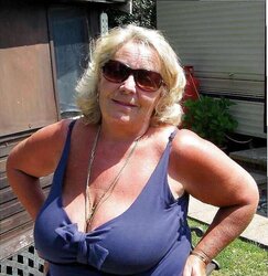 Only hotty grannies part.