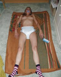 nineteen yo teenager with pacifier- and diaper fetish - N. C.