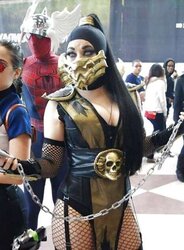 Cosplay (ecchi, spectacular