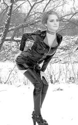 EMMA WATSON MY ENJOY (obedient)