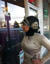 Arab chick with yam-sized torso
