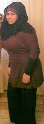 Arab chick with yam-sized torso