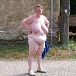 Euter PLUMPER Granny