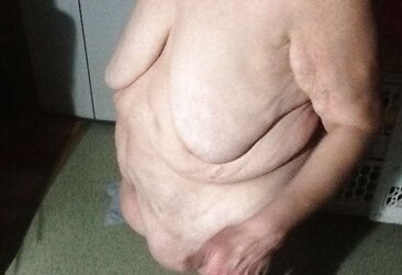 Euter PLUMPER Granny