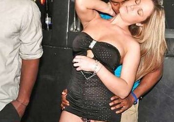 BIG BLACK COCK Wife (kinda cucky)